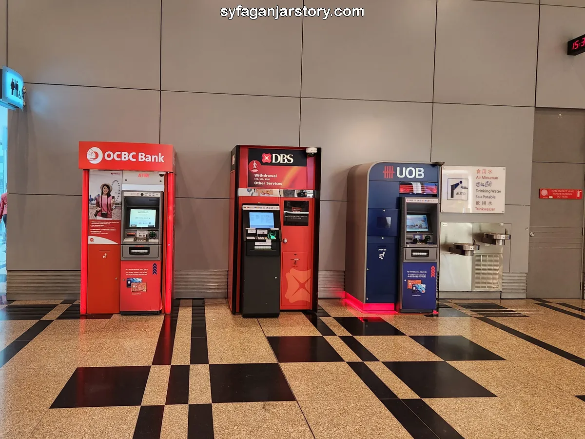 ATM Singapura