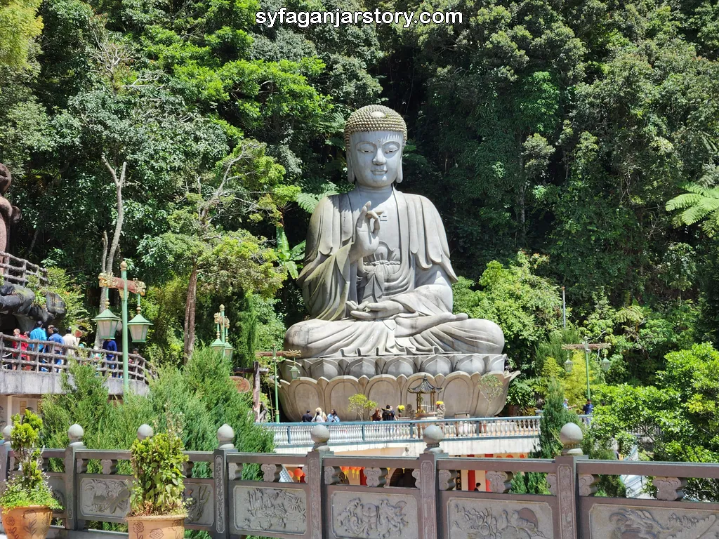 patung budha chin swee temple