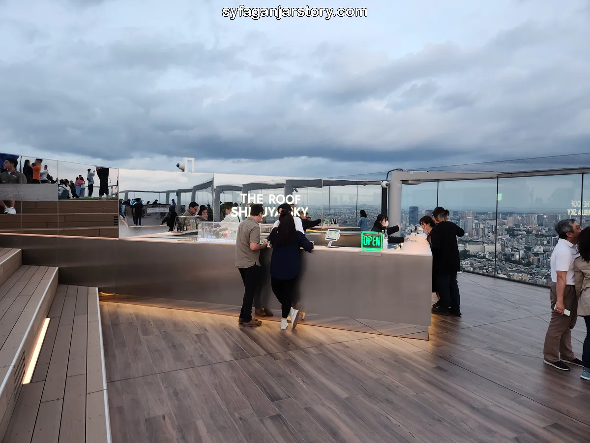 kafe dan bar di The Roof Shibuya Sky