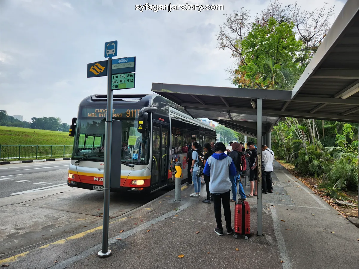 bus stop woodlands train checkpoint