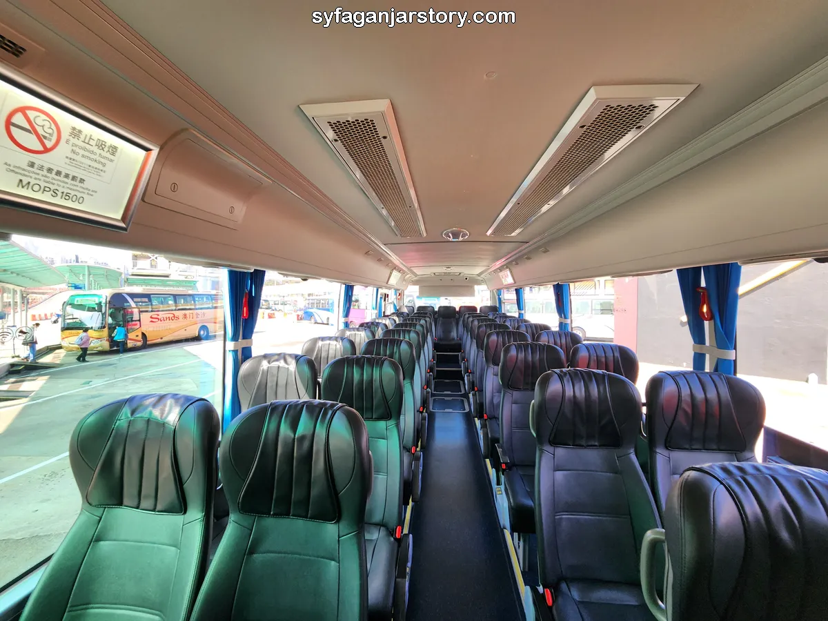interior bus