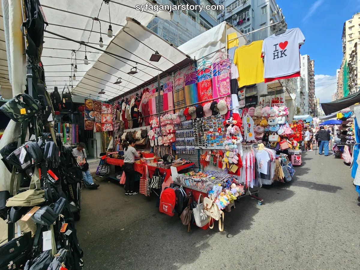 4 Street Markets We Visited in Hong Kong