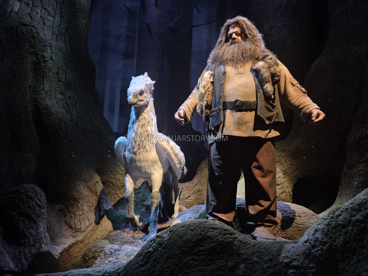 Hagrid and Buckbeak The Making of Harry Potter Nerima Tokyo_syfaganjarstory.com